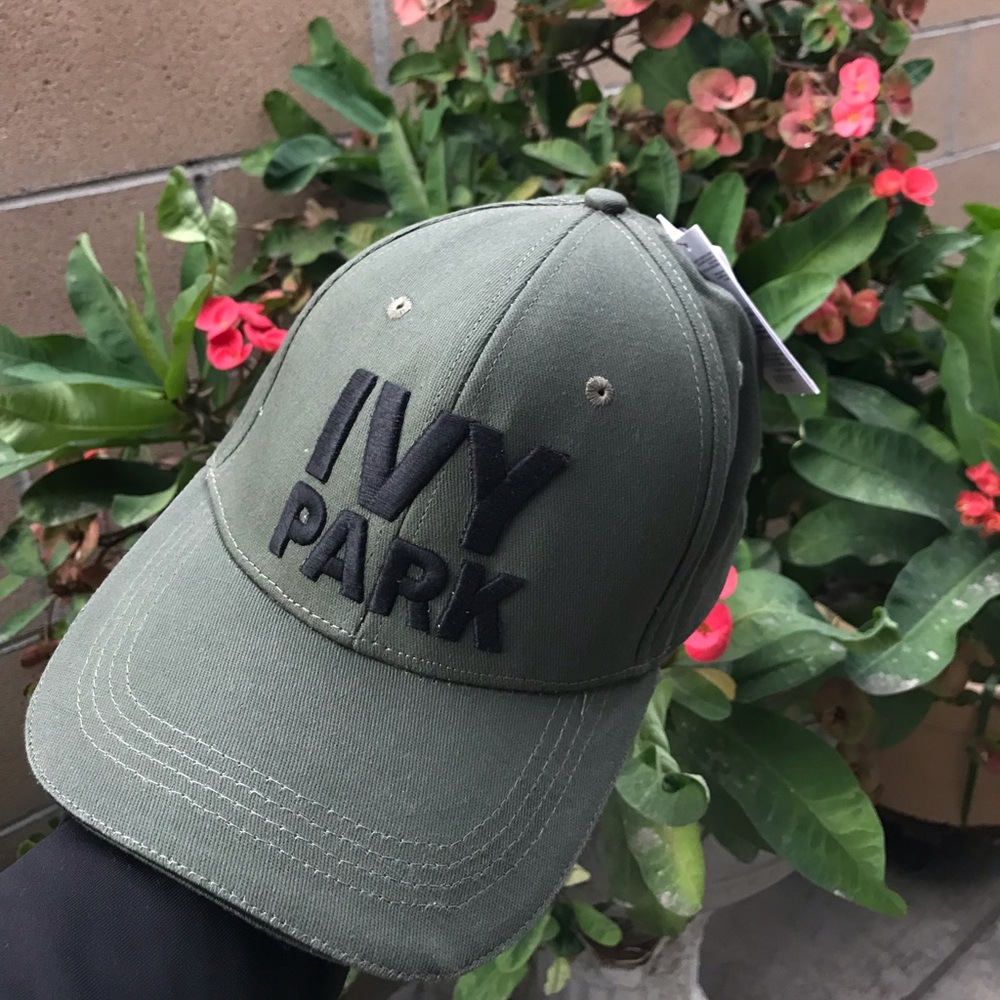 Olive green IVY PARK baseball cap